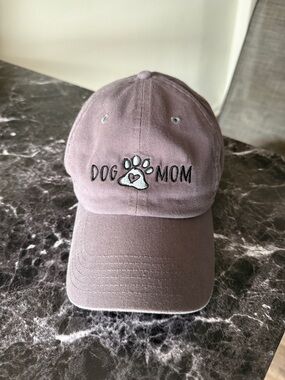 Dog Mom Embroidered Paw Baseball Cap